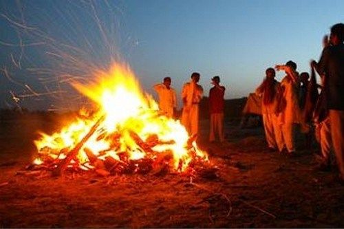 [Tóm tắt báo cáo] Sự khác nhau về cách tổ chức tang lễ của người theo đạo Hindu, đạo Sikh và một số đạo khác