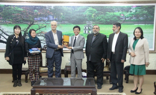 Hướng đi mới cho ngành Iran học tại Việt Nam
