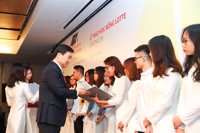  Triển khai học bổng Lotte học kỳ II năm học 2020-2021