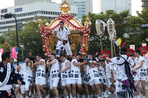 [Báo cáo NCKHSV] Nguồn gốc lễ hội Tenjin (Osaka) nhìn từ nhân vật Sugawara Michizane và tín ngưỡng Goryo 